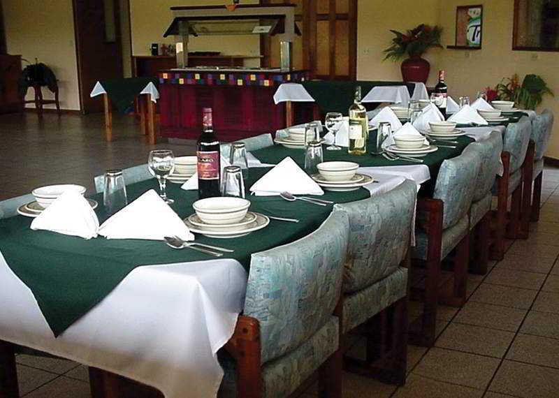 Hotel Arenal Vista Lodge El Castillo المطعم الصورة
